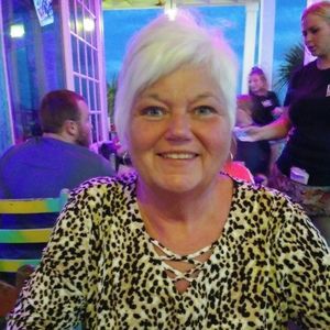 Meet your Posher, Teresa